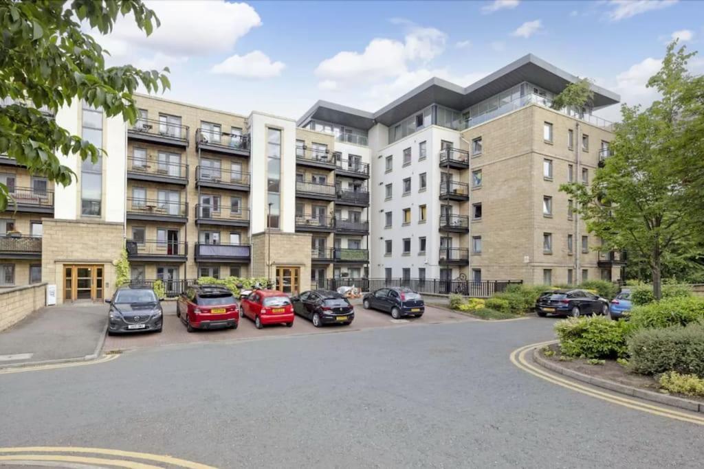 Stylish Flat With Free Parking Appartement *